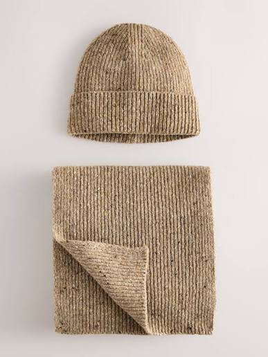 Beanies & Scarves